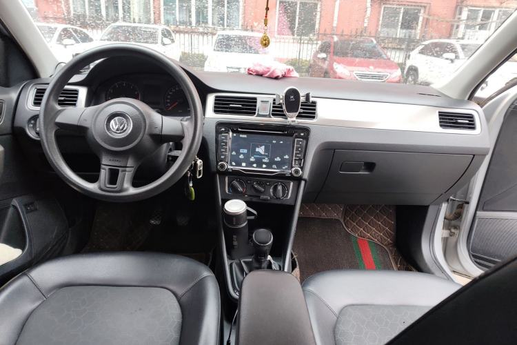 Used Volkswagen Santana 2013 1.4L Manual Comfort Edition
