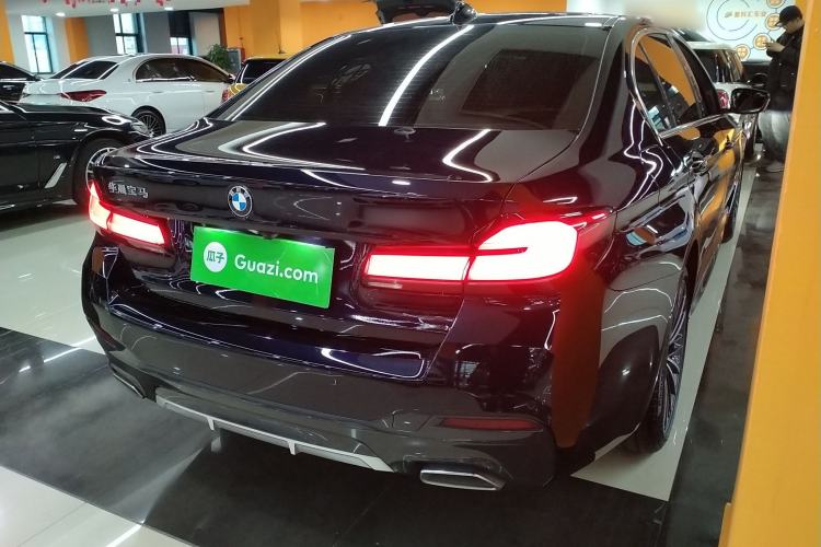 Used BMW 5 Series 2022 Restyled 530Li Leading Edition M Sport Package
