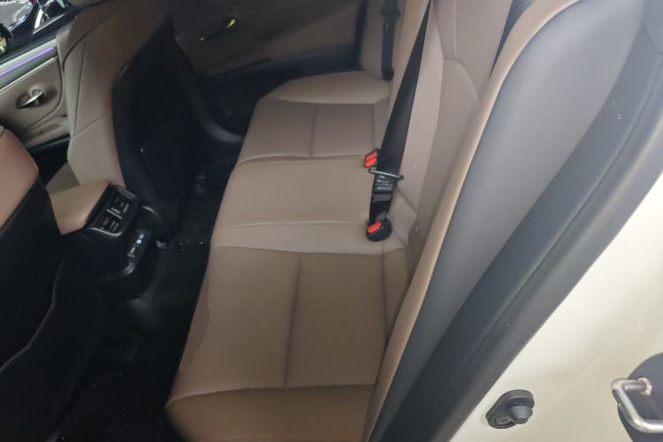 Used Lexus ES 2025 200 Premium Edition