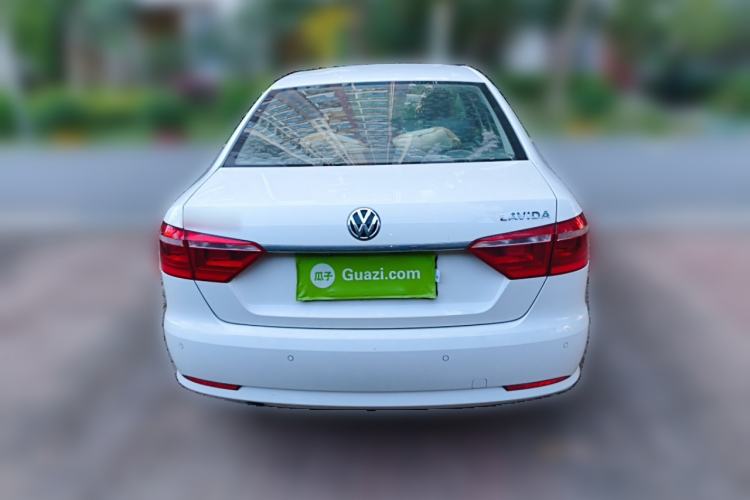 Used Volkswagen Lavida 2013 Restyled Classic 1.6L Automatic Comfort Edition
