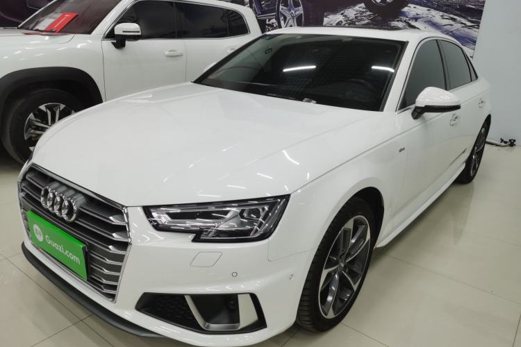 Used Audi A4L 2019 40 TFSI Fashion Edition China VI Emission Standard
