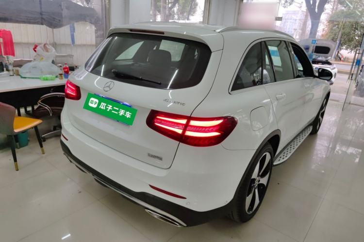 Used Mercedes-Benz GLC 2018 Refreshed GLC 300 4MATIC Dynamic Edition