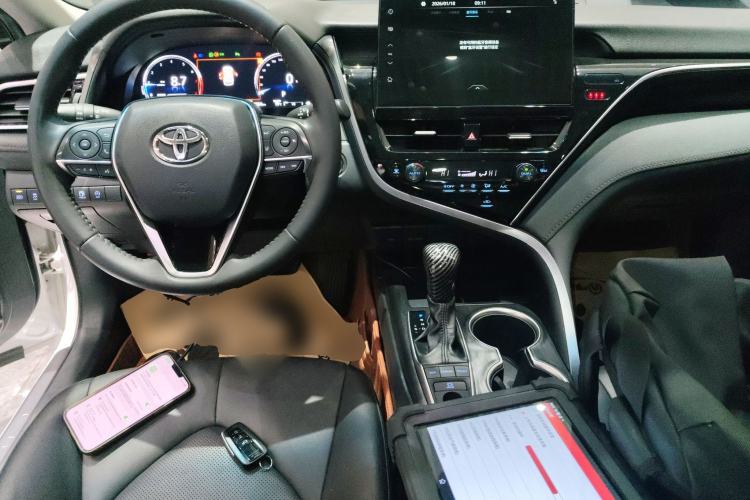 Used Toyota Camry 2021 2.5G Luxury Edition
