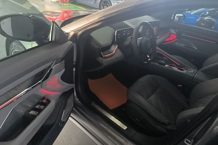 Used Zeekr 001 2022 Ultra-Long Range Dual-Motor ME Version
