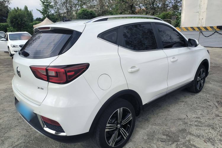 Used MG ZS 2018 1.5L Automatic Luxury Edition China V Standard
