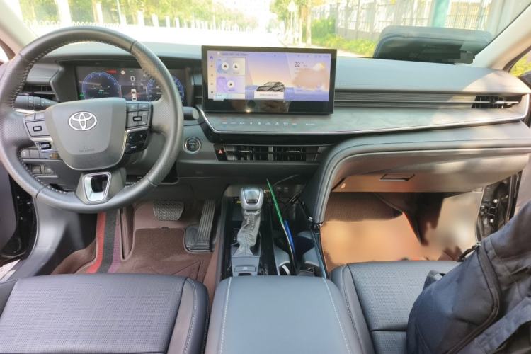 Used Toyota Camry 2024 Dual-Motor 2.0 HG Premium Edition