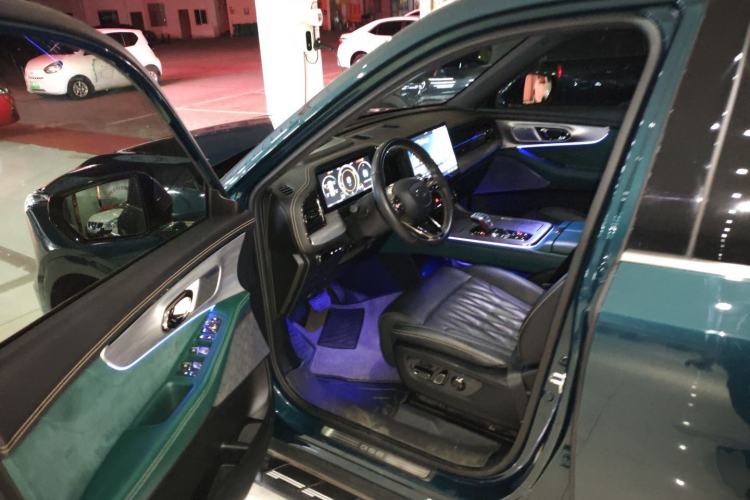 Used GAC Trumpchi GS8 2022 Double-Energy Series 2.0TM Four-Wheel Drive Premium Edition (7 Seats)
