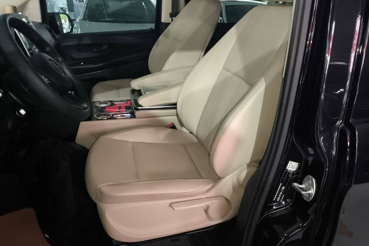 Used Mercedes-Benz Vito 2021 2.0T Elite Version 7 Seats
