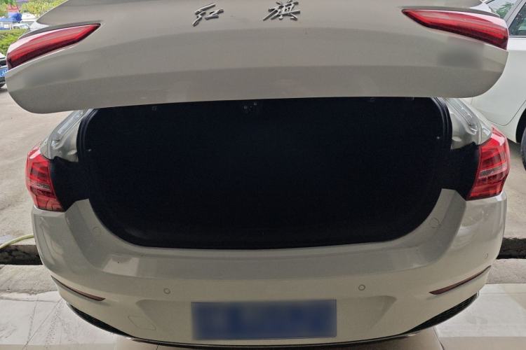 Used Hongqi H5 2018 30TD Smart Connect Dynamic Edition
