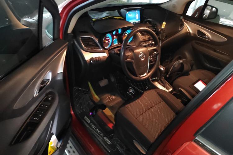 Used Buick Encore 2015 1.4T Automatic Two-Wheel Drive Urban Elite Version
