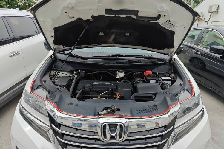 Used Honda Elysion 2016 2.4L Style Edition
