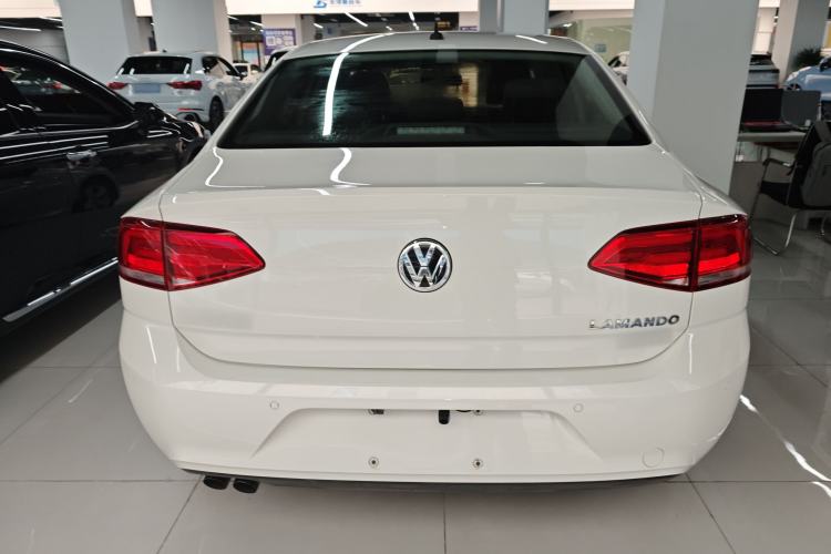 Used Volkswagen Lamando 2018 230TSI DSG Fashion Edition