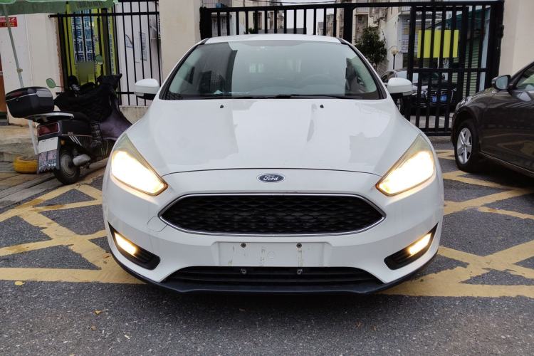 Used Ford Focus 2015 Hatchback 1.6L Automatic Comfort Model
