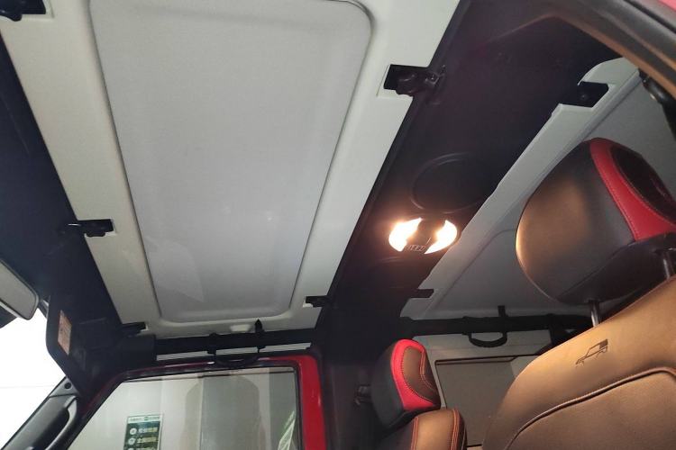 Used BAIC Off-Road BJ40 2020 2.0T Automatic Four-Wheel Drive Tribute Edition 2020 Xieke Version
