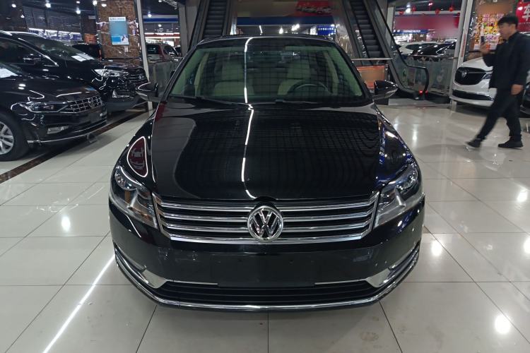 Used Volkswagen Magotan 2015 1.8TSI Advanced Model
