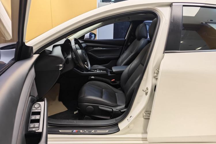 Used Mazda Mazda 3 Axela 2021 2.0L Automatic Zhiya Edition