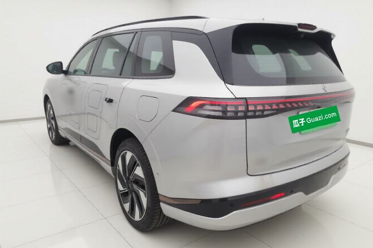 Used  eπ008 2025 210Max Range-Extended Version 5 Seats