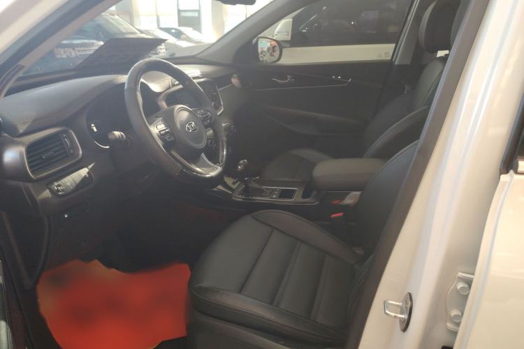 Used Kia Sorento 2015 Sorento L 2.4L Gasoline 4WD Elite Edition 7 Seats China V Emission Standard
