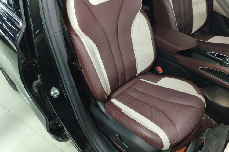 Used Geely Auto Monjaro L 2021 2.0TD High-Power Automatic All-Wheel Drive Luxury Version
