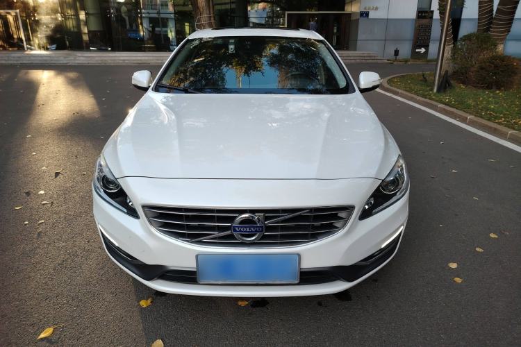 Used Volvo S60 2018 S60L T3 Smart Upgrade Edition
