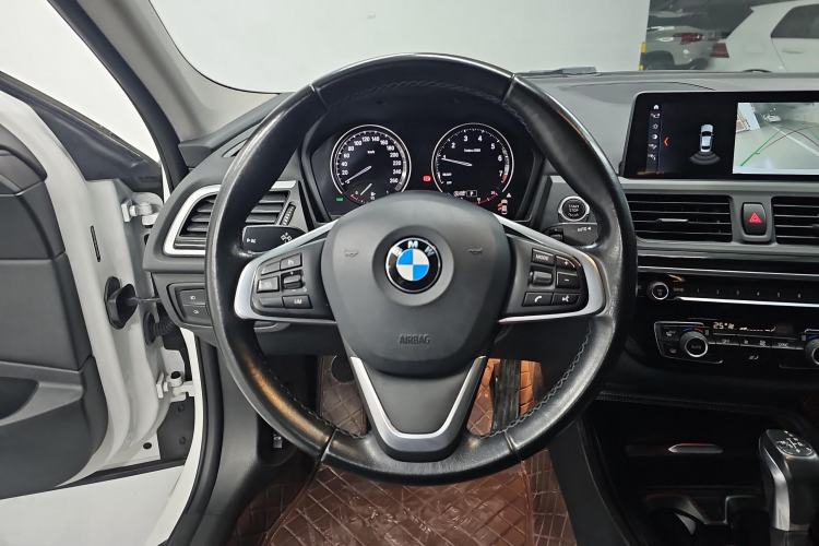 Used BMW 1 Series 2018 118i Design Package Edition
