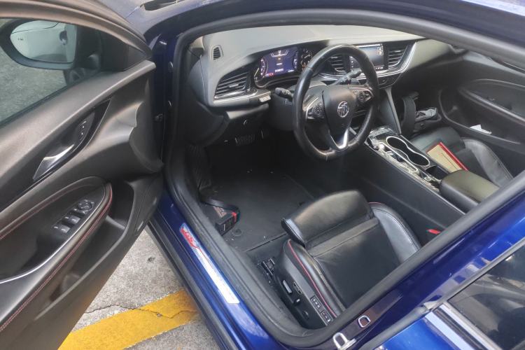 Used Buick Regal 2020 GS 28T Prestige Model