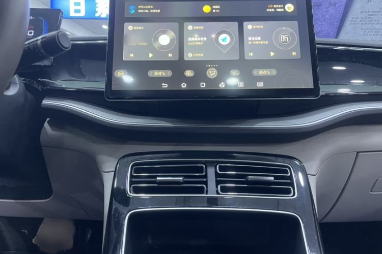 Used BYD Qin PLUS 2023 Champion Edition DM-i 120KM Beyond Model