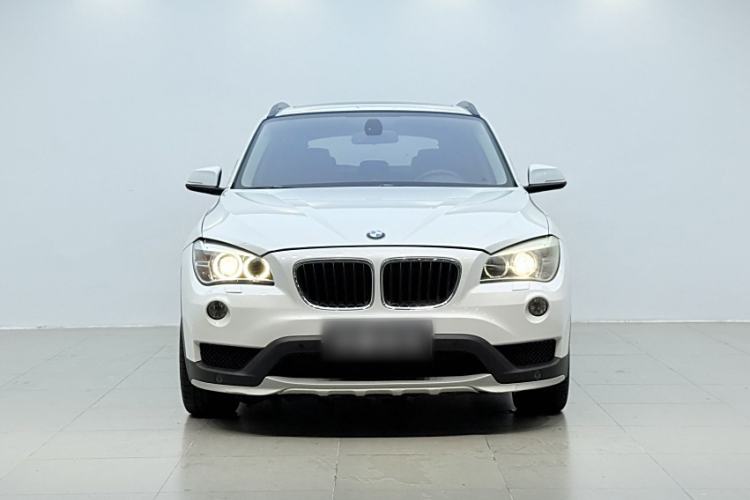 Used BMW X1 2015 sDrive18i Leading Edition
