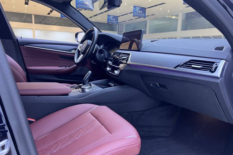 Used BMW 5 Series 2021 530Li Leading Model M Sport Package
