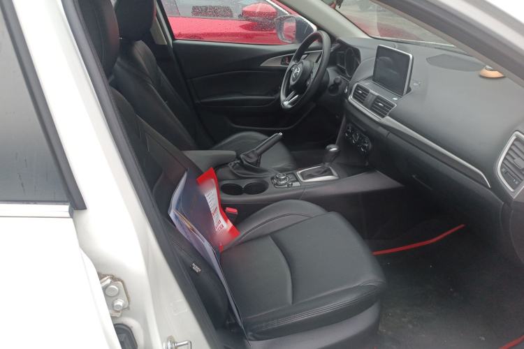 Used Mazda Mazda 3 Axela 2019 Cloud-Controlled Version Sedan 1.5L Automatic Comfort Trim China VI Standard
