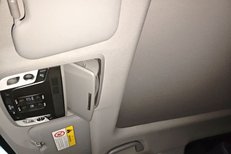 Used Honda CR-V 2017 240TURBO CVT Front-Wheel Drive Fashion Edition