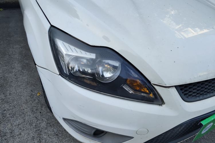 Used Ford Focus 2013 Hatchback Classic 1.8L Automatic Base Model
