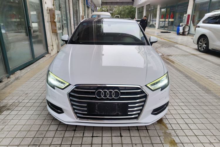 Used Audi A3 2019 Limousine 35 TFSI Style Edition China VI Emission Standard
