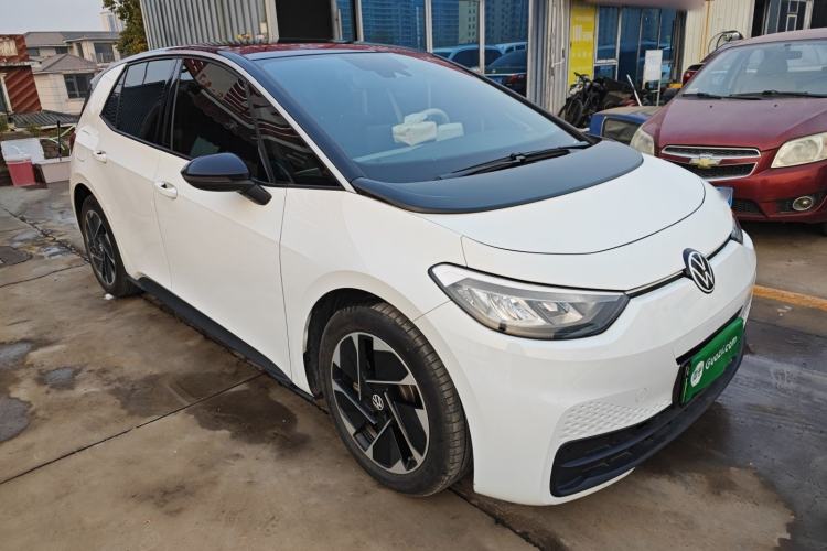 Used Volkswagen ID.3 2025 Smart Model Outstanding Oxygen Edition