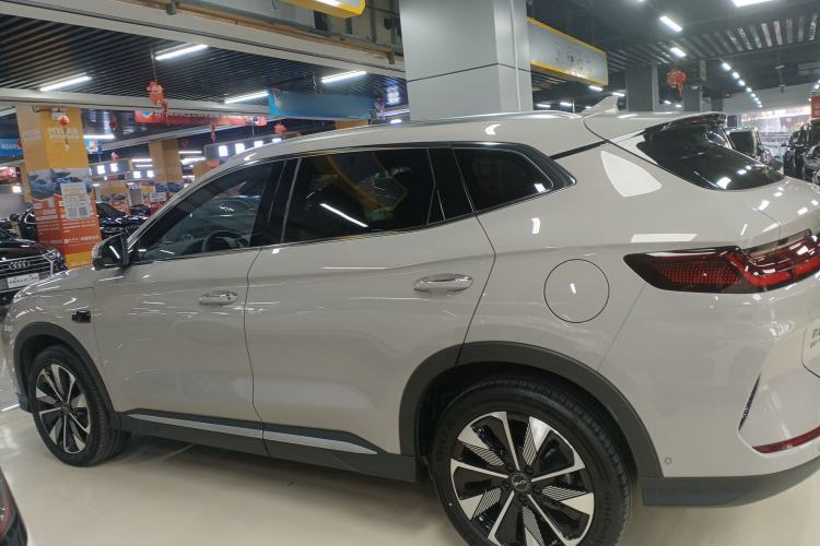 Used BYD Song PLUS New Energy 2025 DM-i Intelligent Driving 160KM Flagship Model