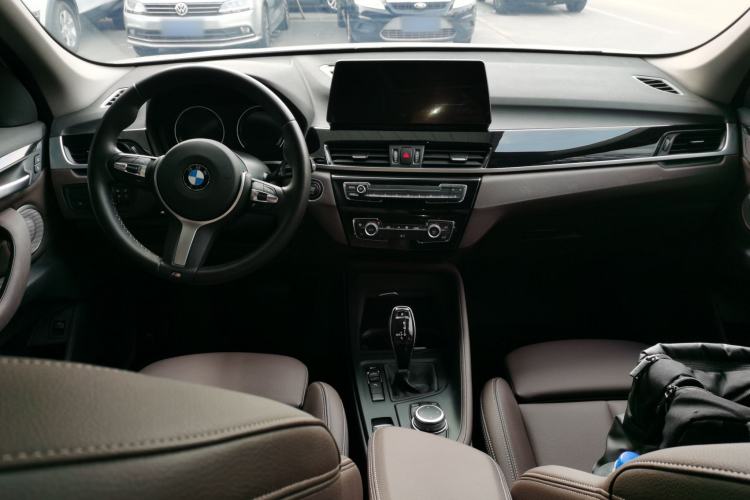 Used BMW X1 2022 sDrive25Li Leading Model
