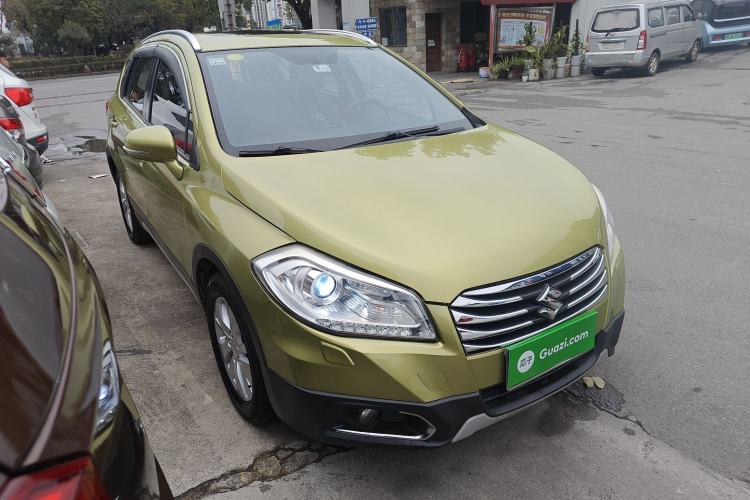 Used Suzuki S-Cross 2014 1.6L CVT Two-Wheel Drive Elite Version
