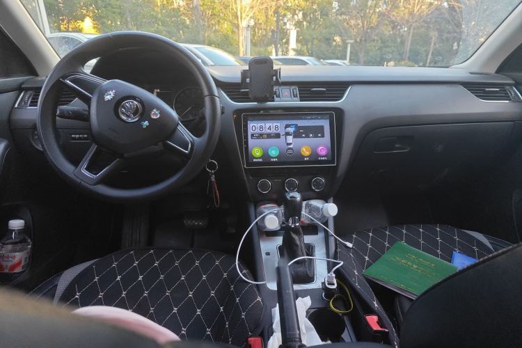 Used Skoda Octavia 2017 1.6L Automatic Chuanxing Edition
