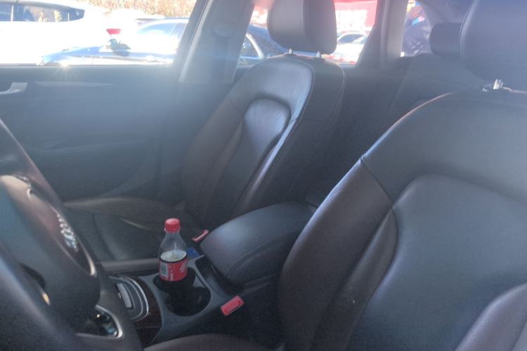 Used Audi Q5 2017 Plus 40 TFSI Technology Model
