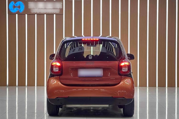 Used  fortwo 2015 1.0L 52 kW Hardtop Passion Edition
