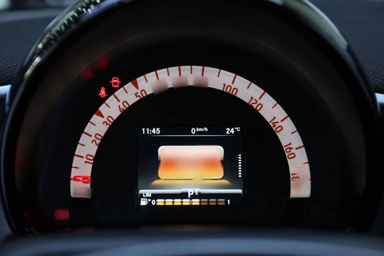 Used  fortwo 2018 0.9T 66kW Hardtop Pioneer Edition China V Emission Standard
