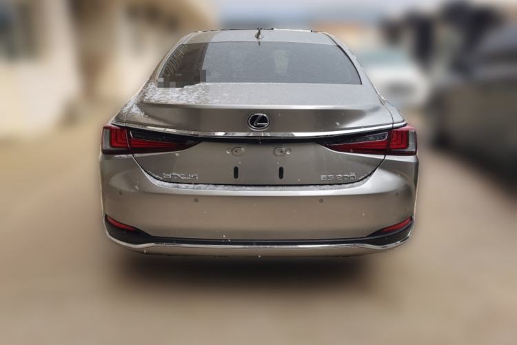 Used Lexus ES 2020 200 Excellence Edition
