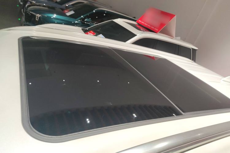 Used GAC Trumpchi GS8 2022 Linghang Series 2.0 TGDI Two-Wheel-Drive Luxury Smart Connectivity Version (7 Seats)
