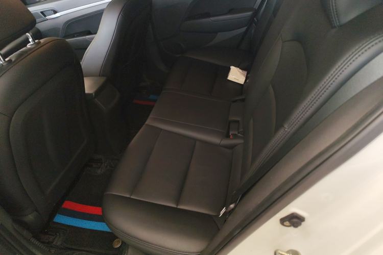 Used Hyundai Elantra 2016 1.6L Automatic ZhiXuan – Elite Version