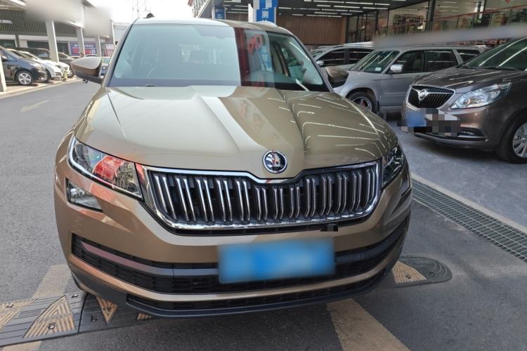 Used Skoda Kodiaq 2018 Facelifted TSI330 5-Seater Two-Wheel-Drive Comfort Edition
