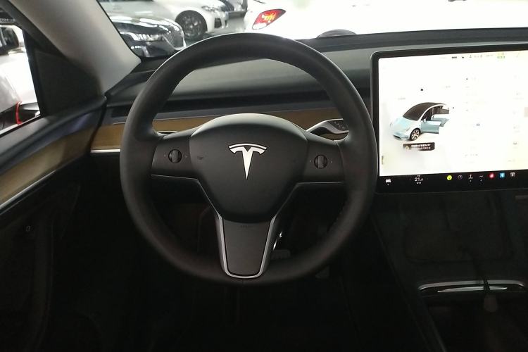 Used Tesla Model Y 2022 Rear-Wheel-Drive Version
