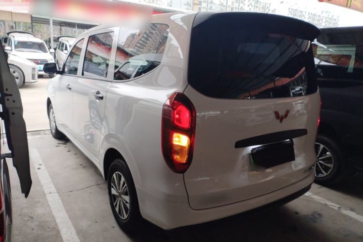 Used Wuling Hongguang New Energy 2024 All-Electric Model 300KM Practical Version