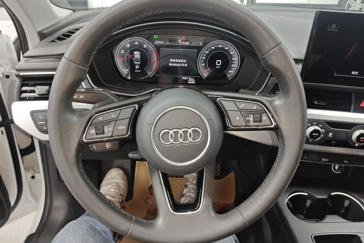 Used Audi A4L 2023 40 TFSI Fashion Dynamic Model