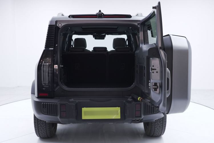 Used Jetour Traveler 2023 2.0T All-Wheel Drive CrossPRO+
