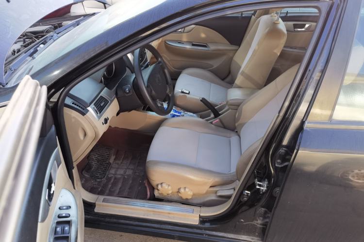 Used Buick Excelle 2011 1.6LX-AT
